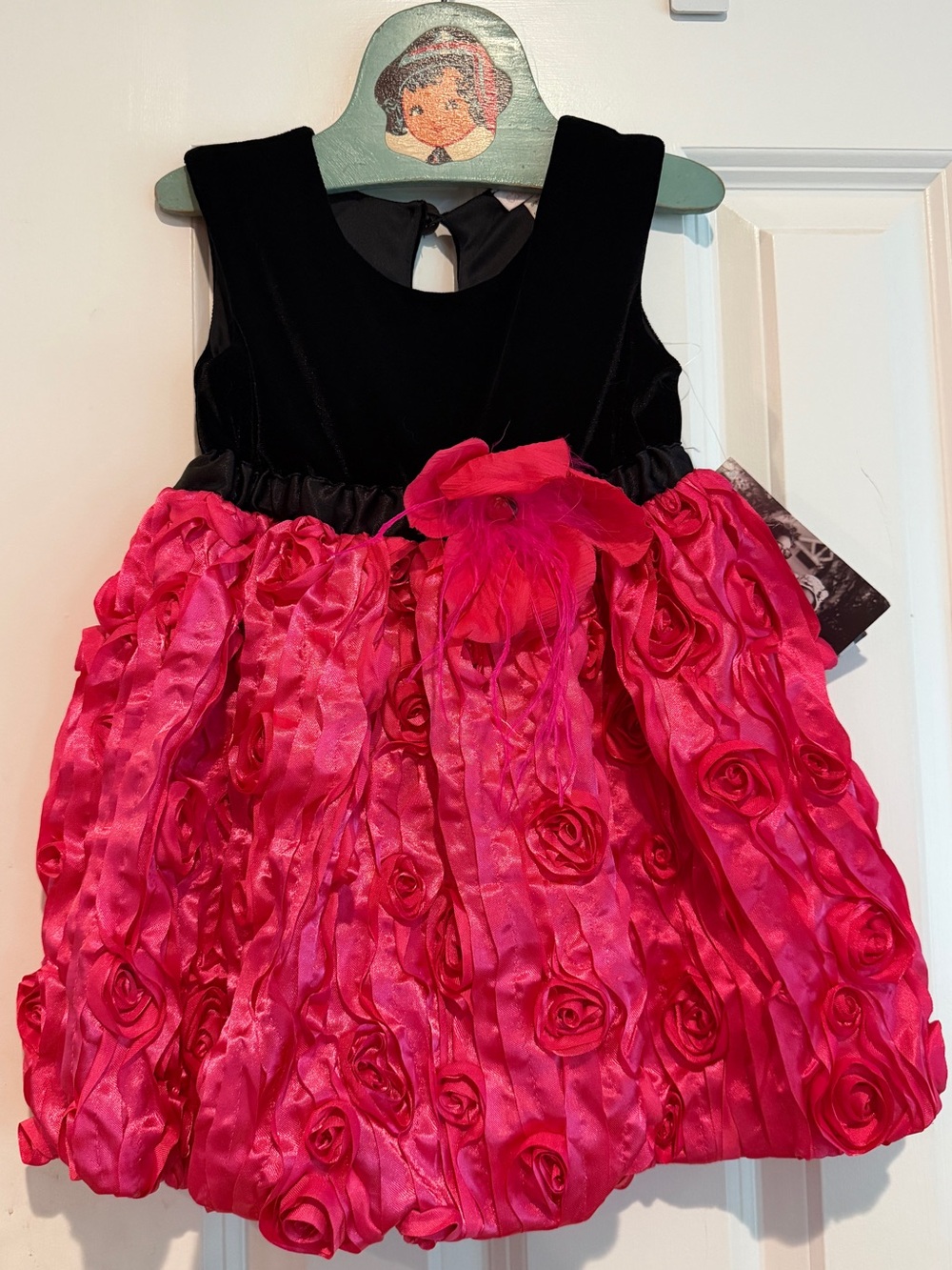 CachCach Girls’ Black & Hot Pink Rosette Party Dress